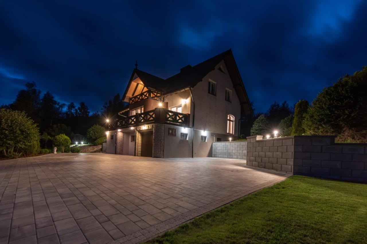 Dom Na Wzgorzu Z Widokiem Na Jezioro Z Balia I Sauna Lipnica  Экстерьер фото